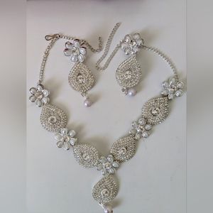 Jewellery sets